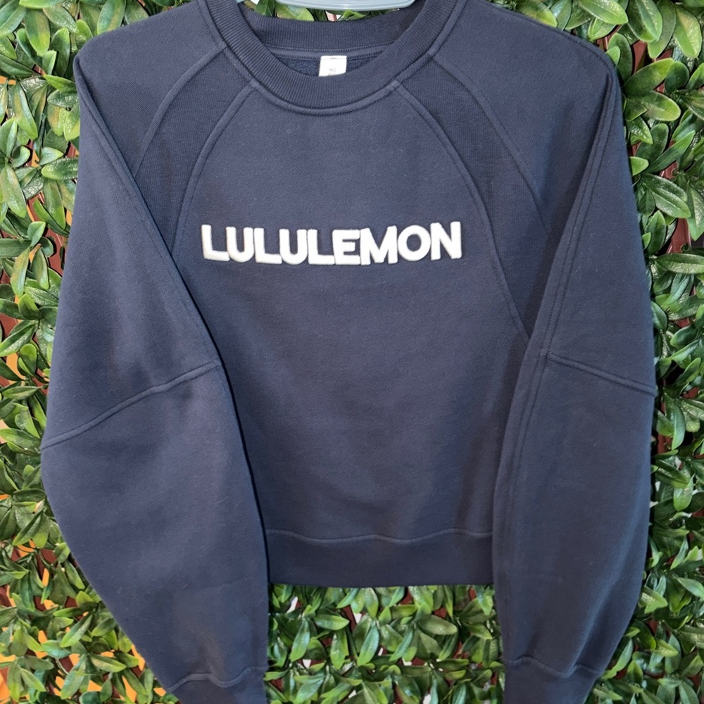 Lululemon Athletica Deep Blue Pullover